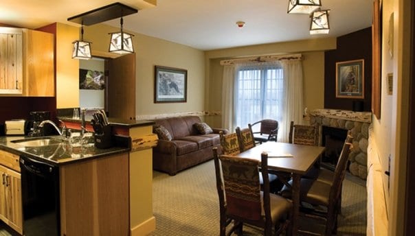 Hope Lake Lodge living room and full kitchen