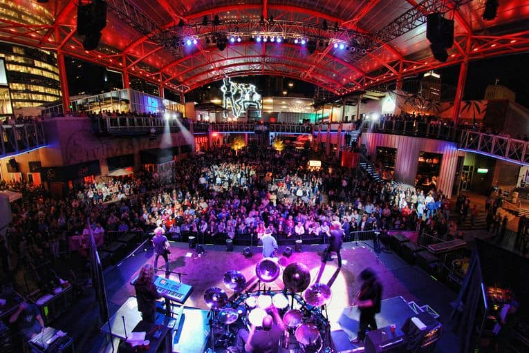 Kansas City POWER & LIGHT DISTRICT