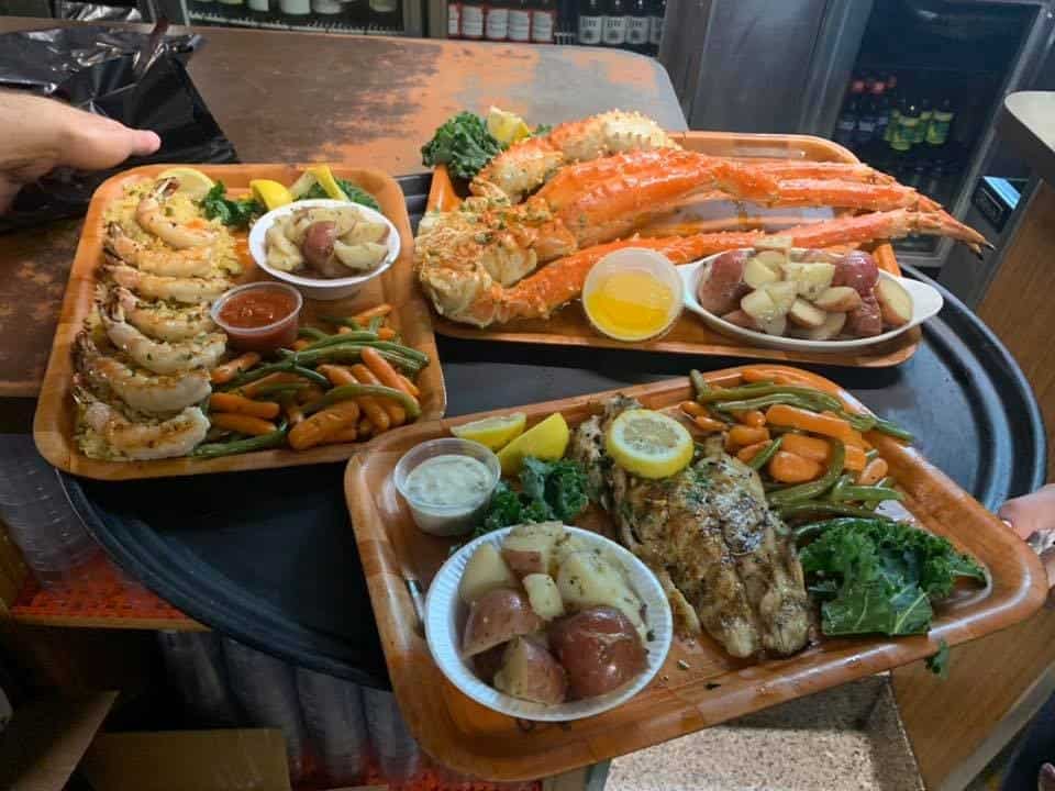 Rustic Inn Crabhouse in Fort Lauderdale